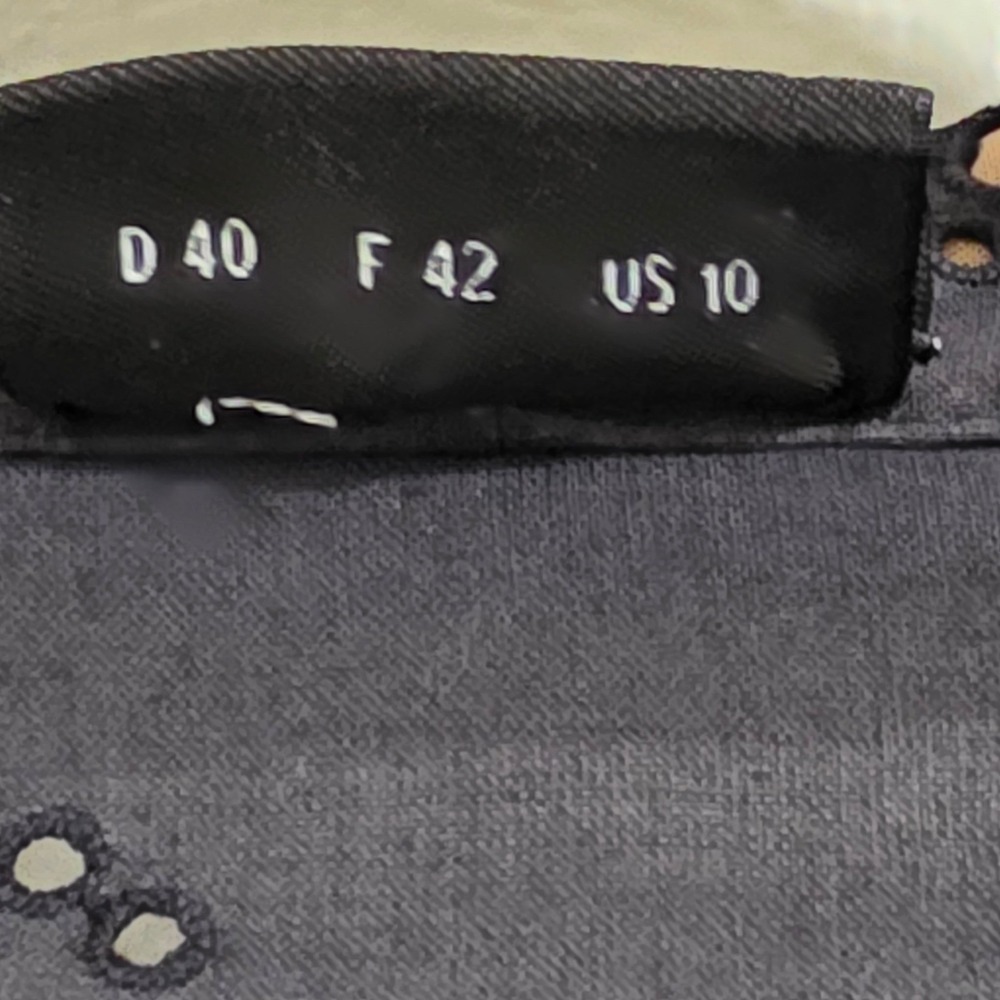 Akris Navy Blue Eyelet Sheer Long Sleeve Tunic Shirt Top Women's US 10 Button Up - Picture 3 of 5
